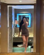 Backless Knotted Short Dress - Image 2