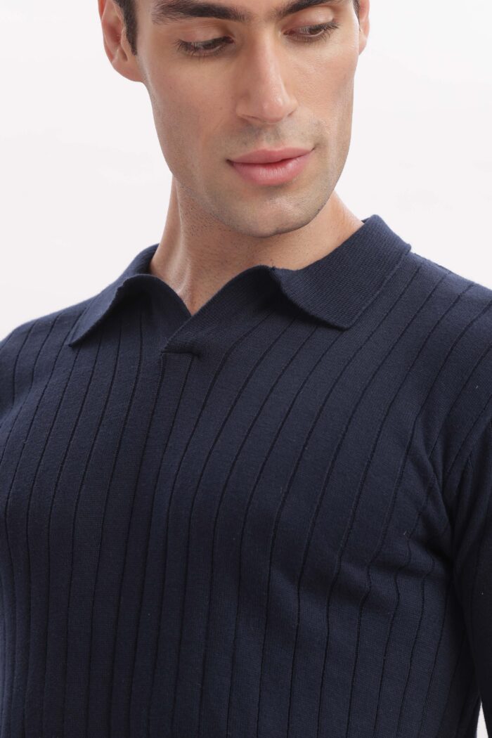 Closeup shot of Marine Polo from The Seasons